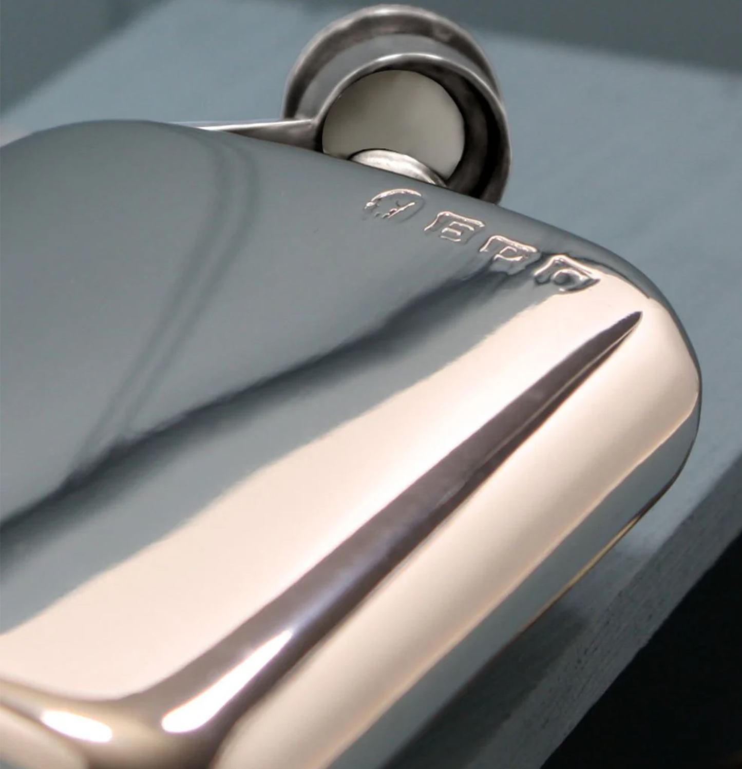 Hipflasks 6oz purse cap top flask pewter