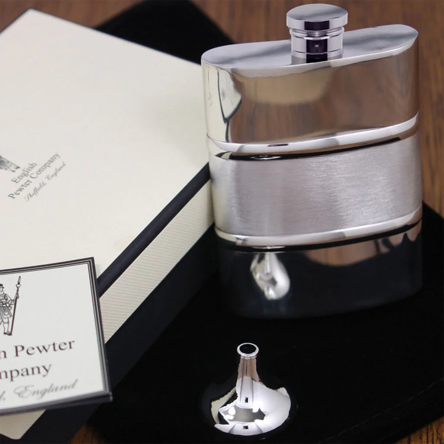 Hipflasks 6oz plain satin band flask pewter